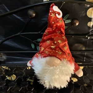 the GNOMLIINS fantasy plush pre-owed and in great condition